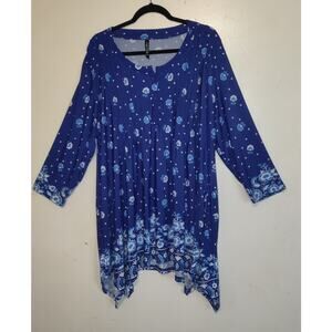 White Mark Blue Floral Top PLUS 3XL Assymetrical Pockets